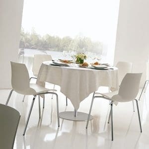 Sedia Caimi modello Kaleidos, dal design di Michele De Lucchi e Sezgin Aksu, menzione d'onore Premio XXII Compasso d'Oro.