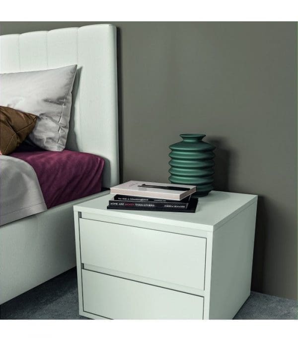 camera-matrimoniale-bianca-armadio–battente-santa-lucia-pratico (2)