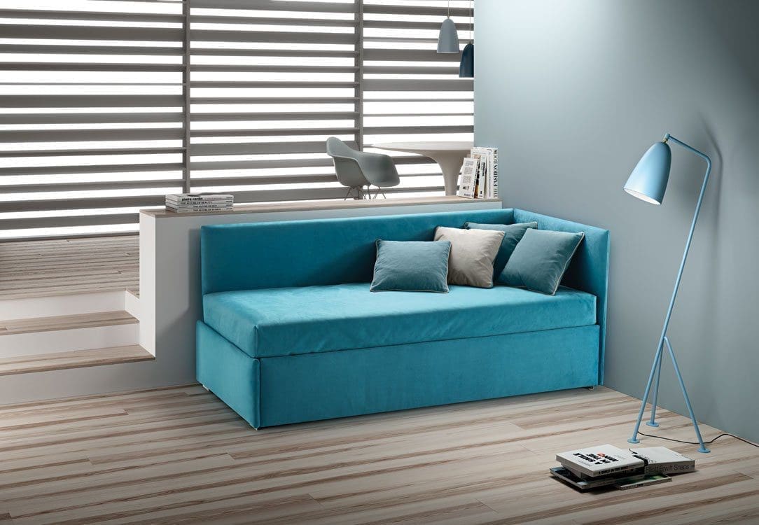 Divano letto Samoa modello Enjoy Twice, programma di elementi realizzati con il sistema sottosopra che permette di avere il secondo letto da preventivo.