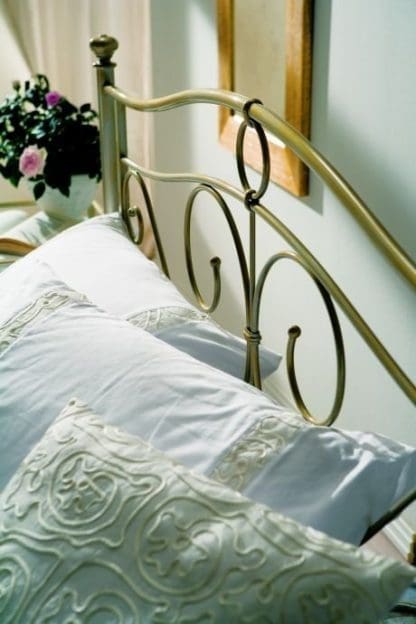 letto-matrimoniale-garda-di-ingenia_O3 letto-matrimoniale-garda-di-ingenia_O3