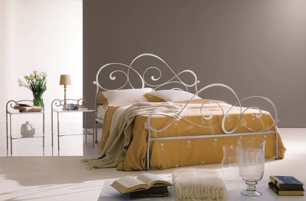 letto-matrimoniale-helene-di-ingenia_O3