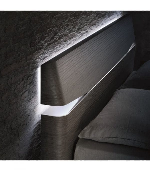 letto-moderno-grecale-con-luce-santalucia-mobili