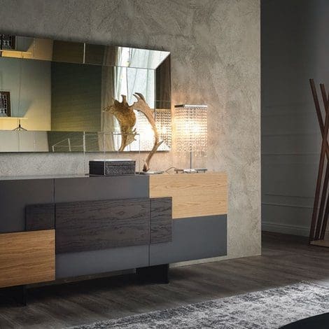 Madia Cattelan modello Torino, linee essenziali ed inserti in legno che conferiscono al mobile una forte personalità, struttura verniciata graphite opaco.