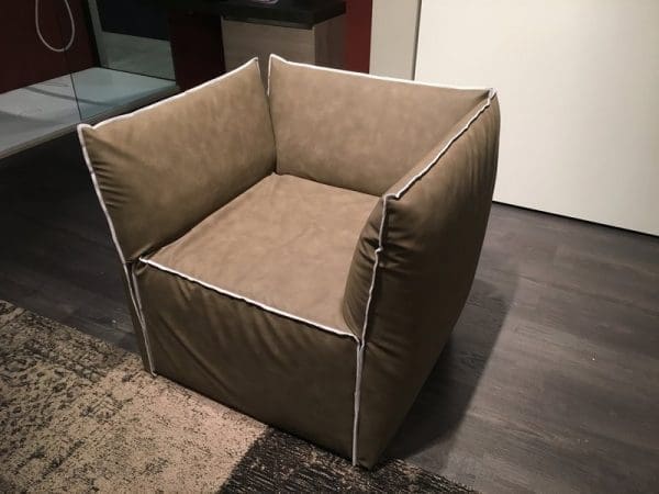 Poltrona Tomasella modello Flower 1