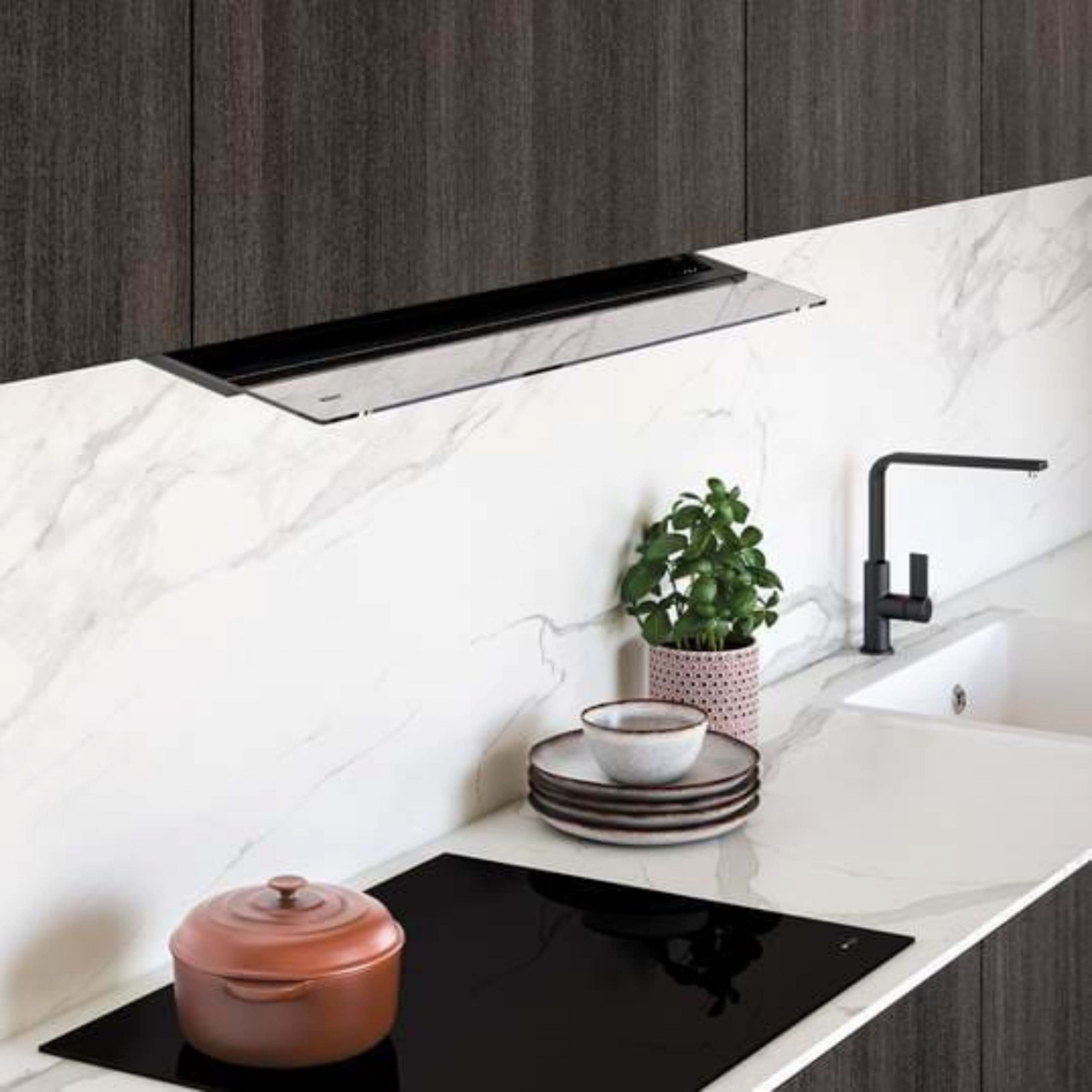 Cappa telescopica Novy modello Fusion Advanced – ambientata. Cappa telescopica Novy modello Fusion Advanced – ambientata.