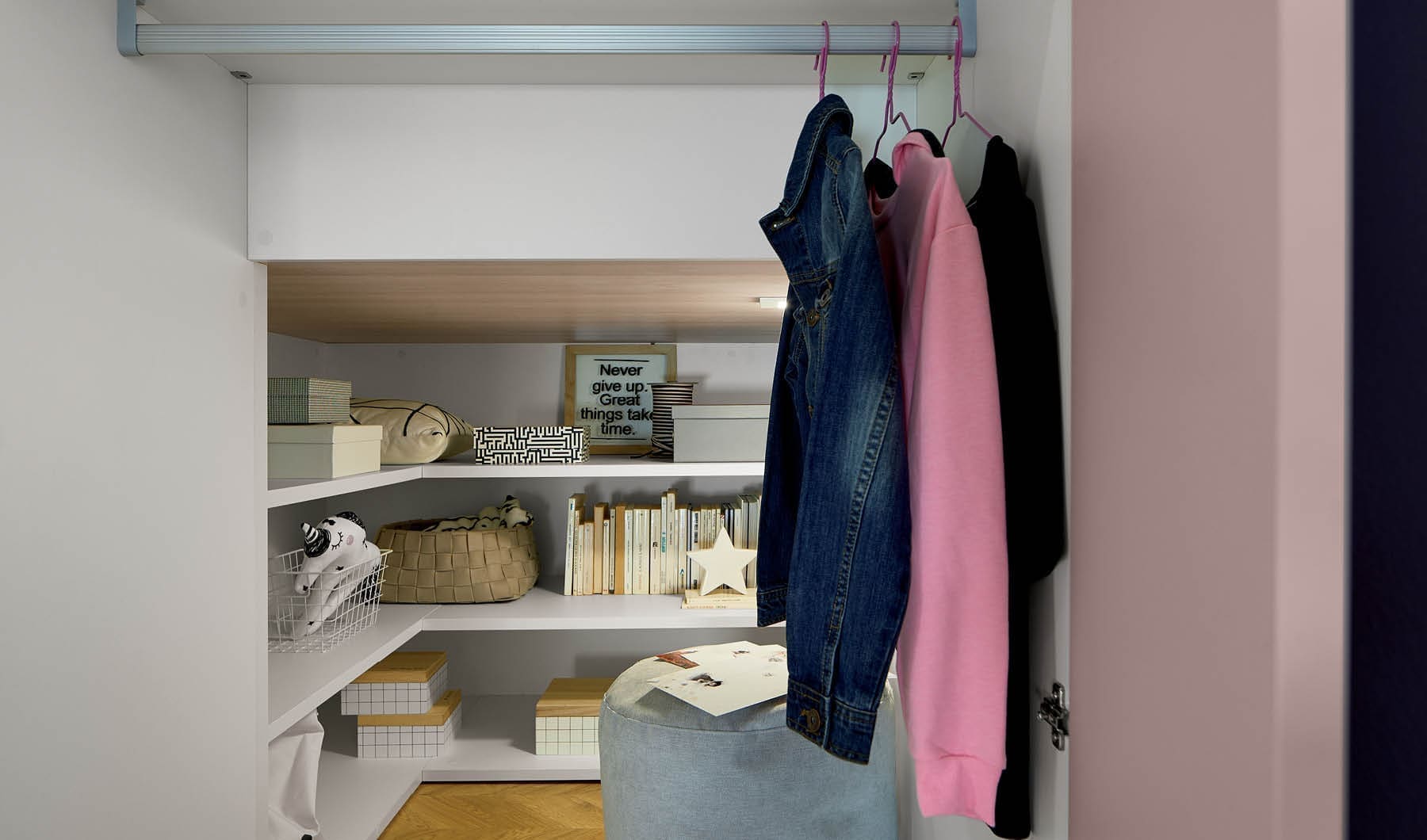 doimo-cityline-G040-cameretta-con-scrivania-soppalco-letto-a-castello8 doimo-cityline-G040-cameretta-con-scrivania-soppalco-letto-a-castello8