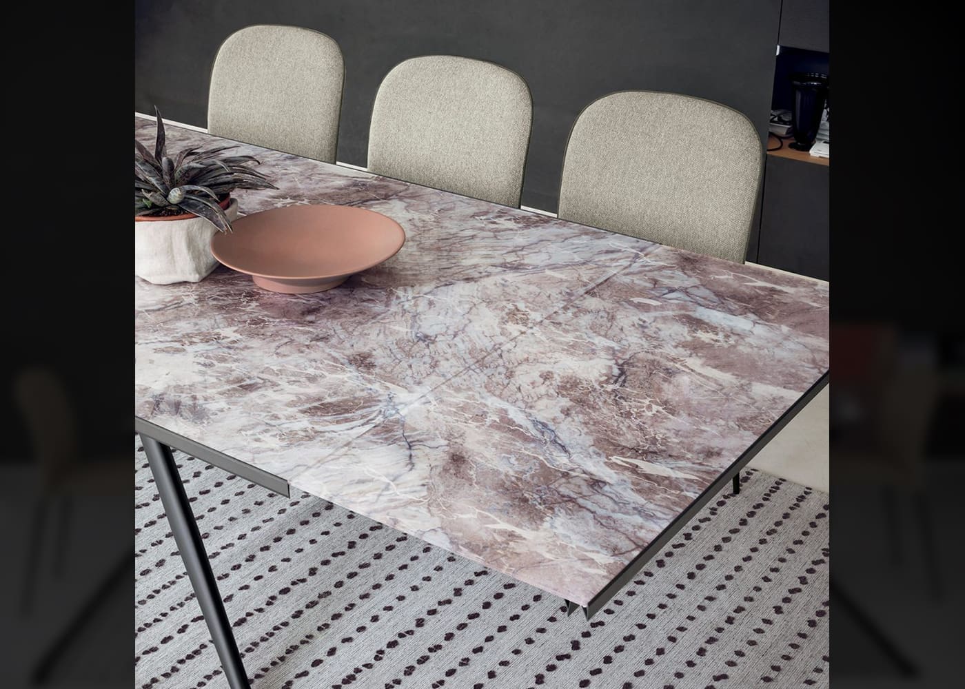 tavolo-tiffany-sedit-italia-02 tavolo-tiffany-sedit-italia-02