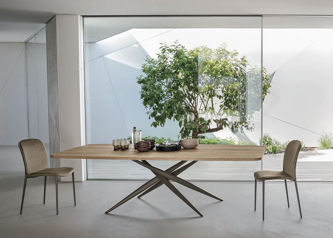 tavolo-tiffany-sedit-italia-03 tavolo-tiffany-sedit-italia-03